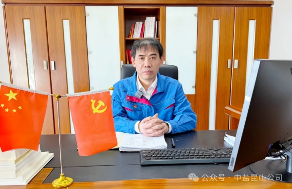 杨廷文